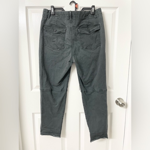 Banana Republic Girlfriend Chino Cargo Utility Pants Women Size 10 Gray - Picture 3 of 5